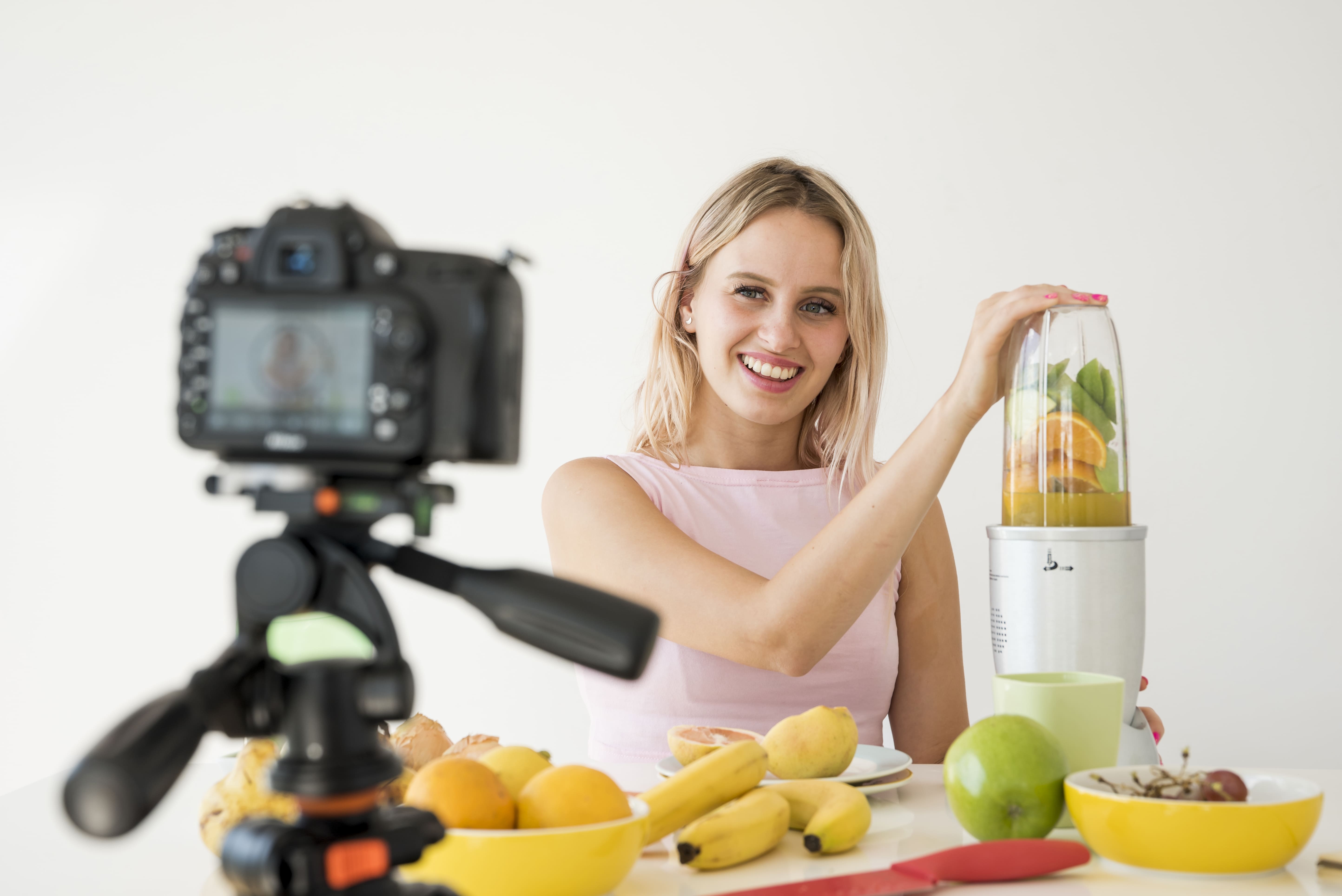 Influencer Marketing Trends for Food & CPG Brands: 2026 thumbnail