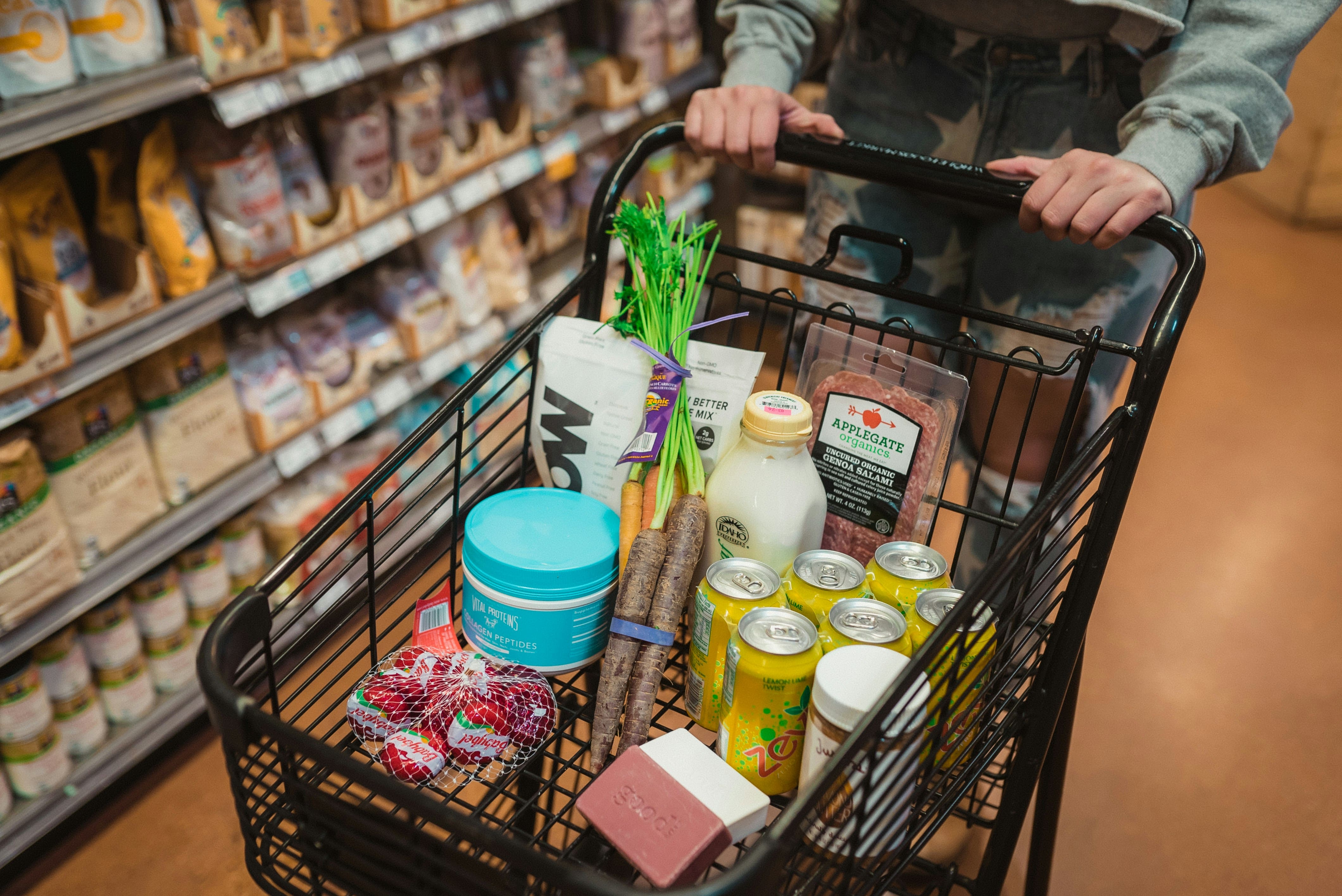 Jupiter vs Hummingbirds: Which Creator Platform Fits Your Food CPG Brand thumbnail