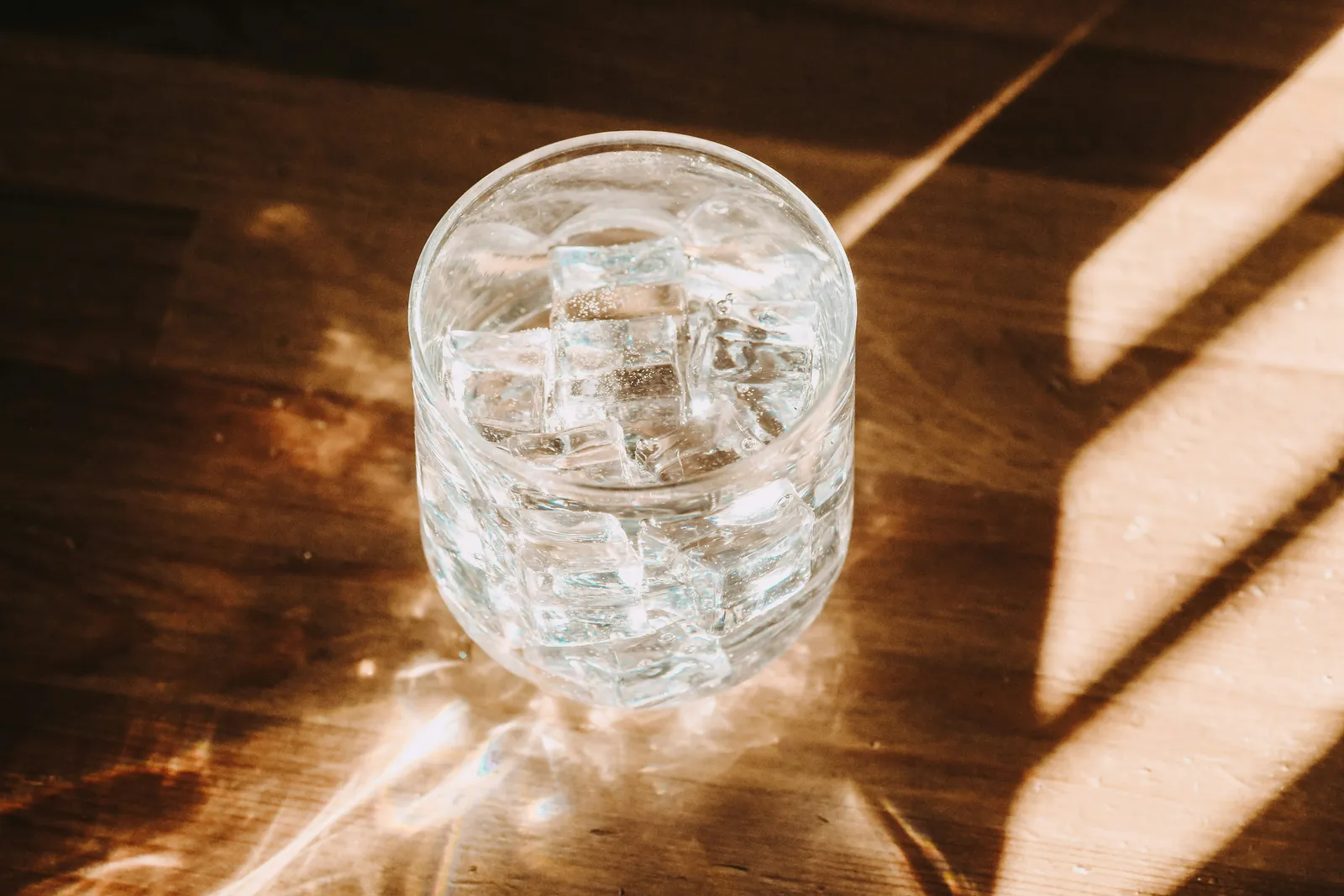 What Poppi and Olipop's Rivalry Teaches Sparkling Water Brands About Creator Risk featured image