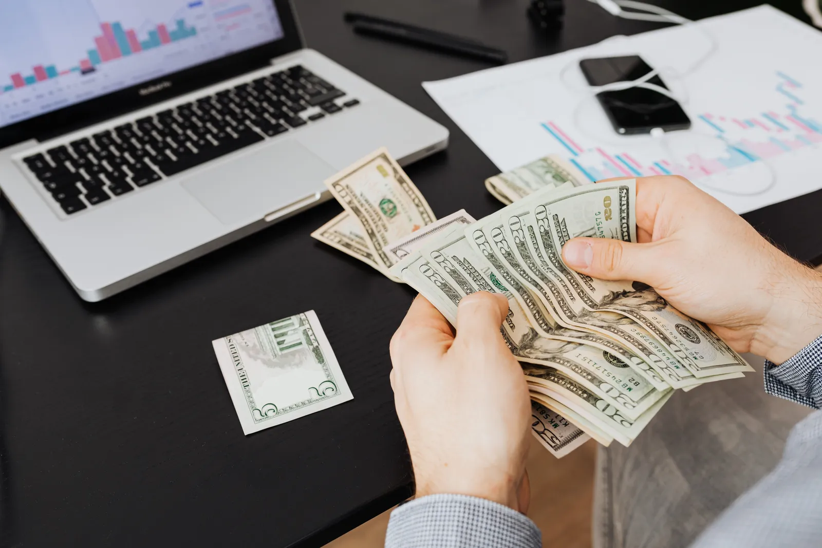 Affiliate Commerce Ties Creator Payouts to Sales Instead of Reach hero image